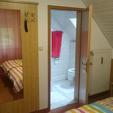 Gasthof Wilhelm Tell Fremdenzimmer Zirndorf Buitenkant foto